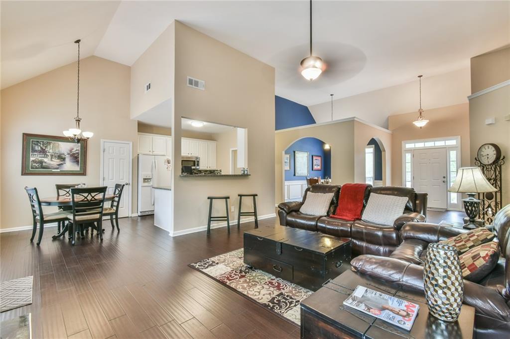 1719 Kings Cross Court, Hoschton, Georgia image 13
