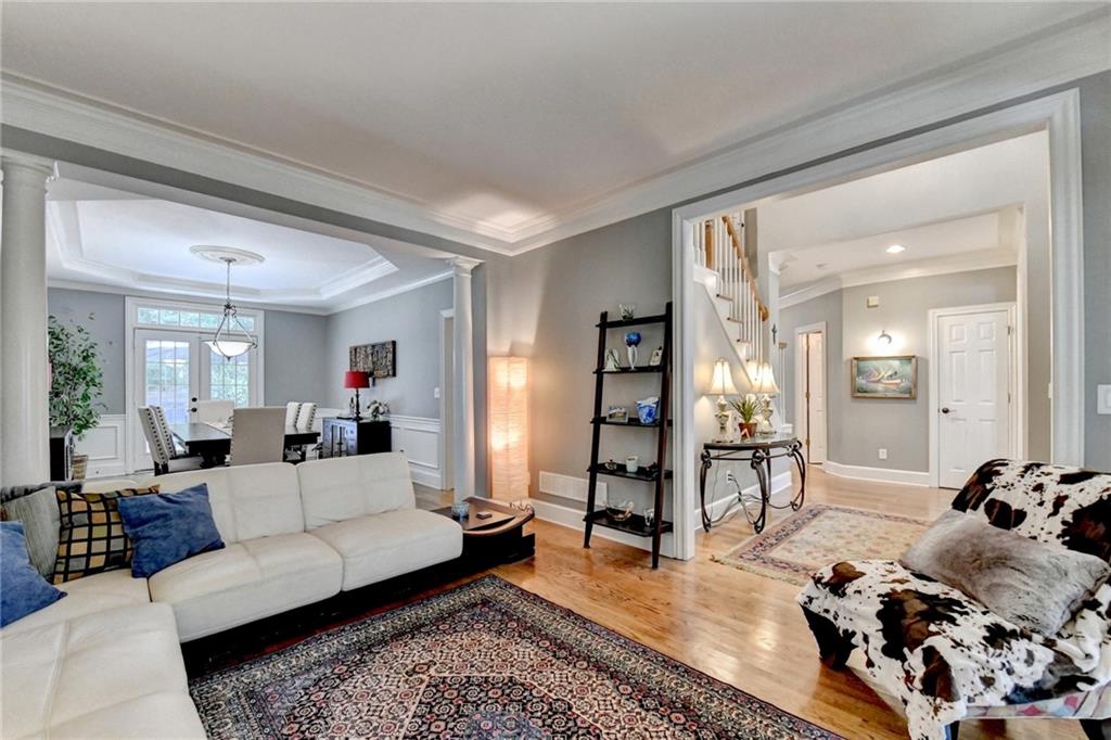 110 Grandmar Chase
