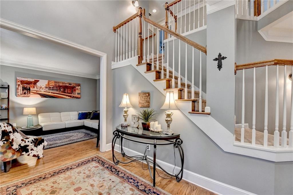 110 Grandmar Chase