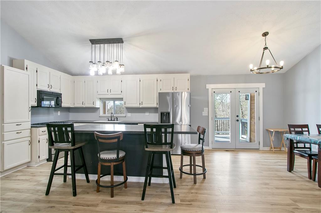 98 Ivy Ridge Drive