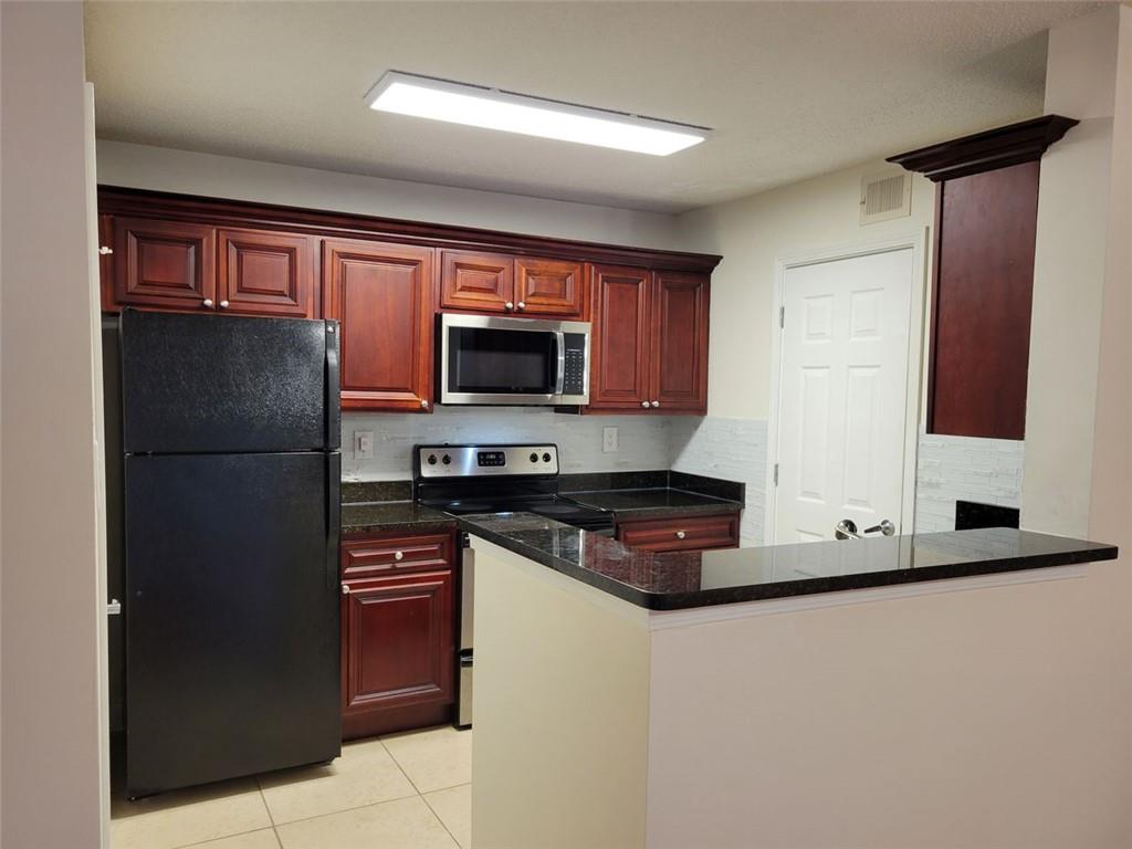 2108 SANTA FE Parkway 2108