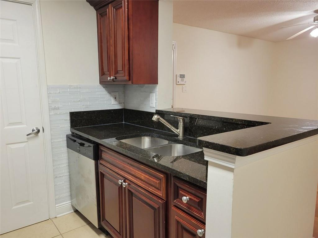2108 SANTA FE Parkway 2108