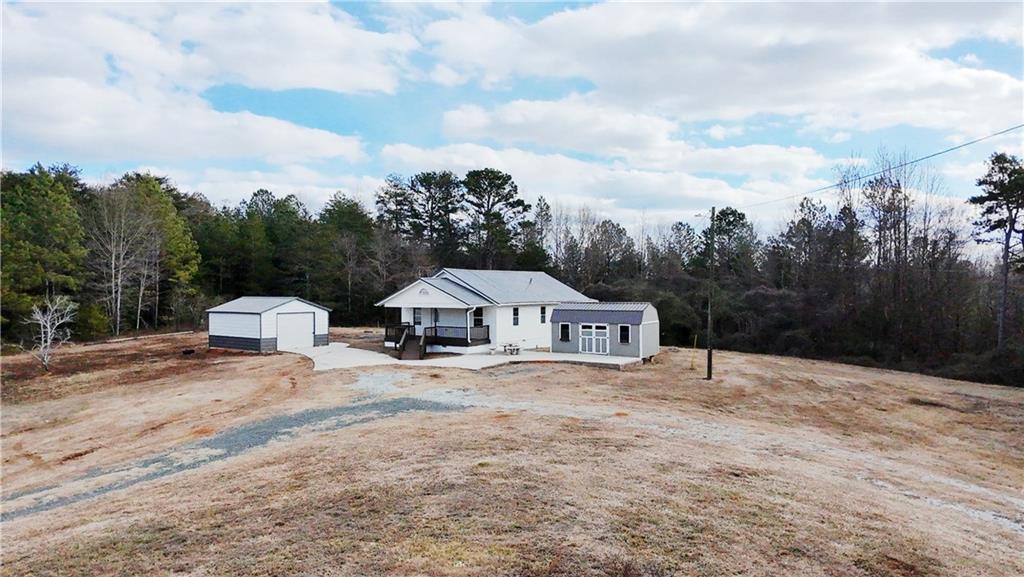 1118 Brookhaven Circle, Toccoa, Georgia image 3