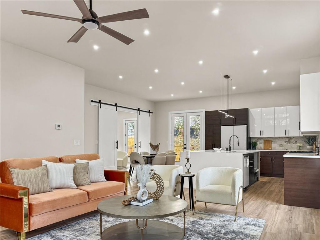 237 Altoona Place SW