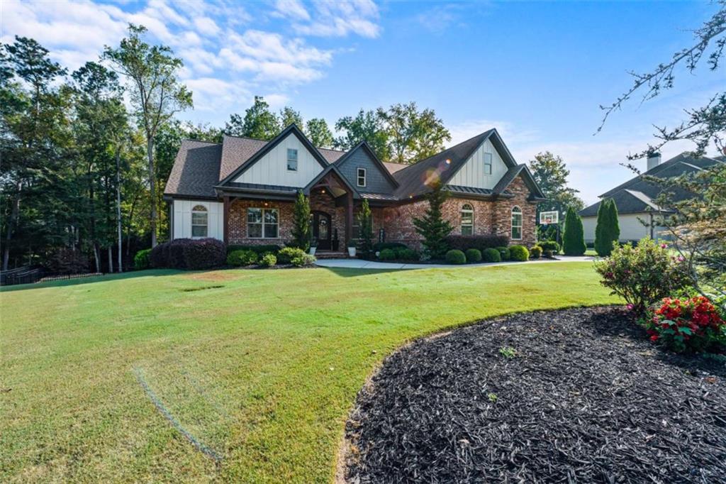 1012 Laurel Cove