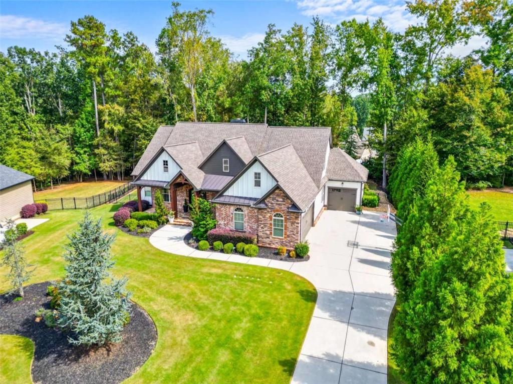 1012 Laurel Cove