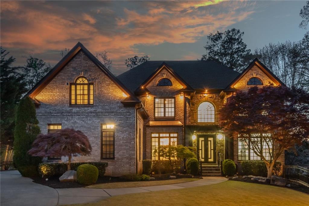 2461 Oak Grove Estates NE