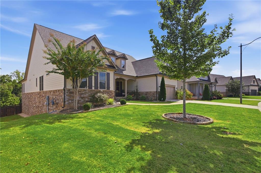 5035 Rathwood Circle SW