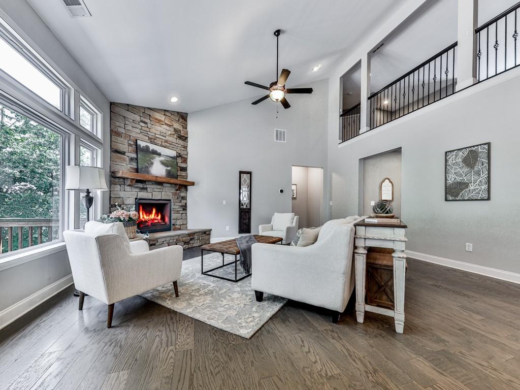 815 Commerce Trail