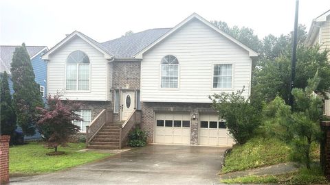 585 Station View Run Lawrenceville GA 30043