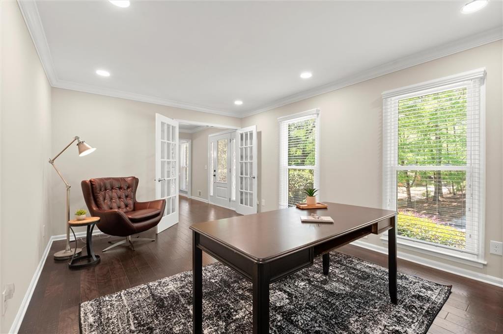 2124 Hawthorne Point