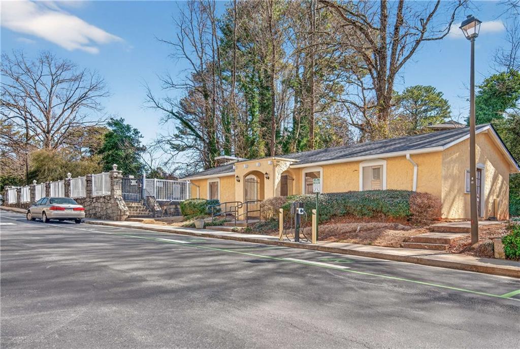 2396 Lawrenceville Highway G