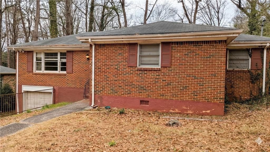 Photo of 2725 Rollingwood Lane SE, Atlanta, GA 30316 (MLS # 7729299)