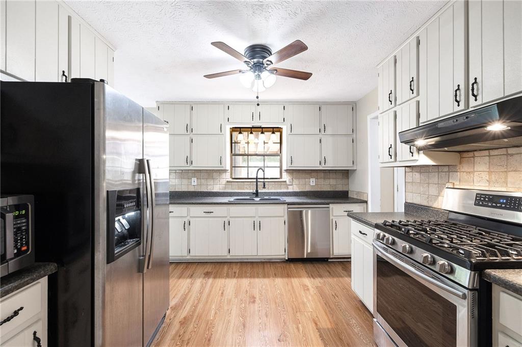 522 Knollwood Drive, Stockbridge, Georgia image 7