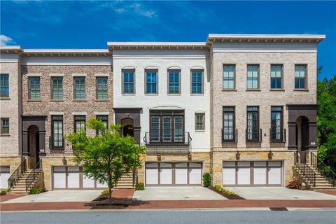 Townhouse For Sale - 270 Marjean Way<br/> Alpharetta, GA 30009
