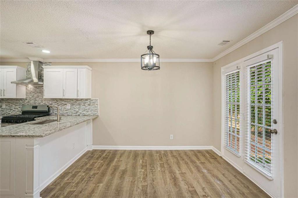 50 FIELDVIEW Lane