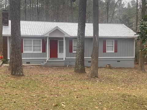 Beautiful 3 bedroom, 2 bathroom home located at 4460 Marjorie Road in Snellville, GA 30039! This cozy home is ready for you to move in and make it your own. With 3 spacious bedrooms and 2 full bathrooms, this home is perfect for a growing family or roommates. The open layout and natural light make it feel larger than its square footage. Don't miss out on this amazing opportunity to rent a great home in a desirable area of Snellville. Contact us today to schedule a viewing!