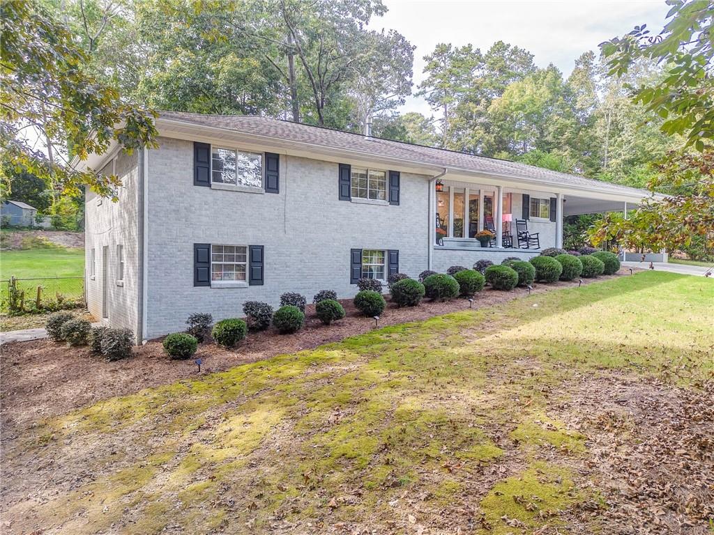 212 Sherwood Drive