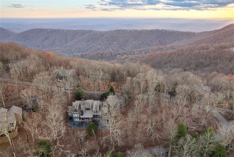 A home in Big Canoe