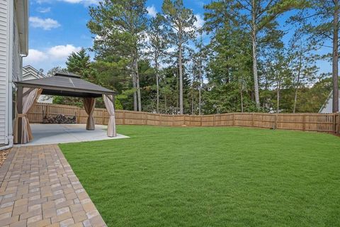 A home in Dacula