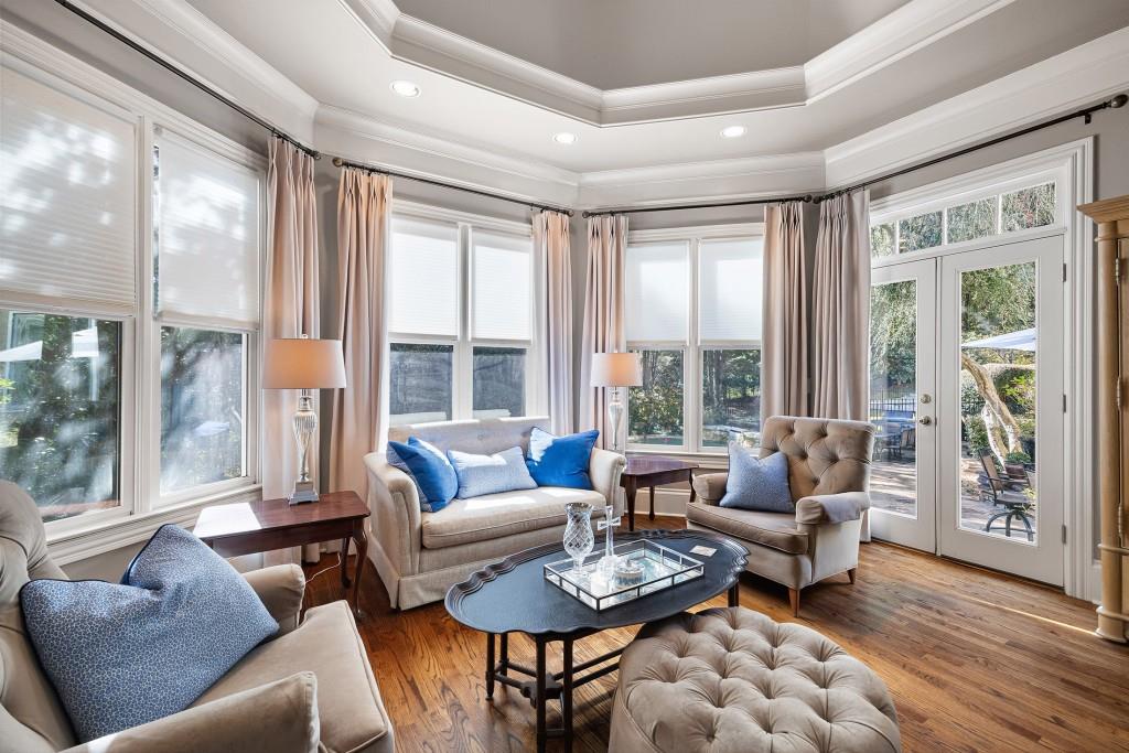 St Lyonn - Residential