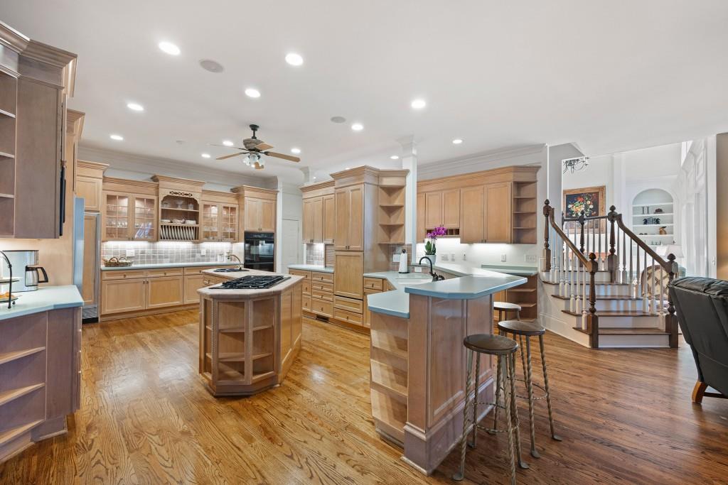 St Lyonn - Residential