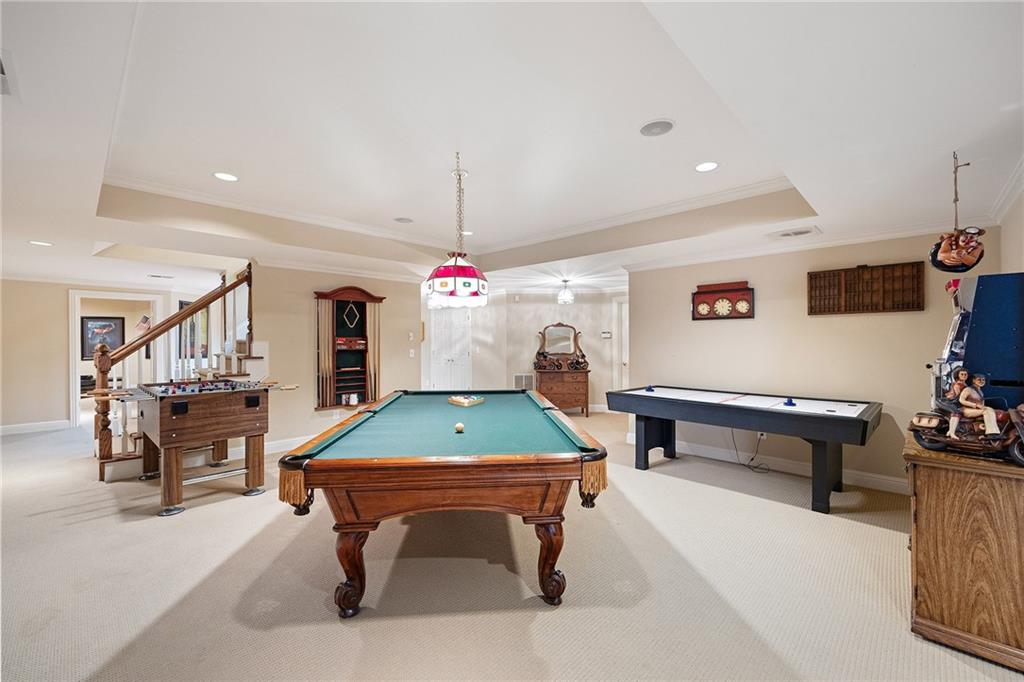 St Lyonn - Residential