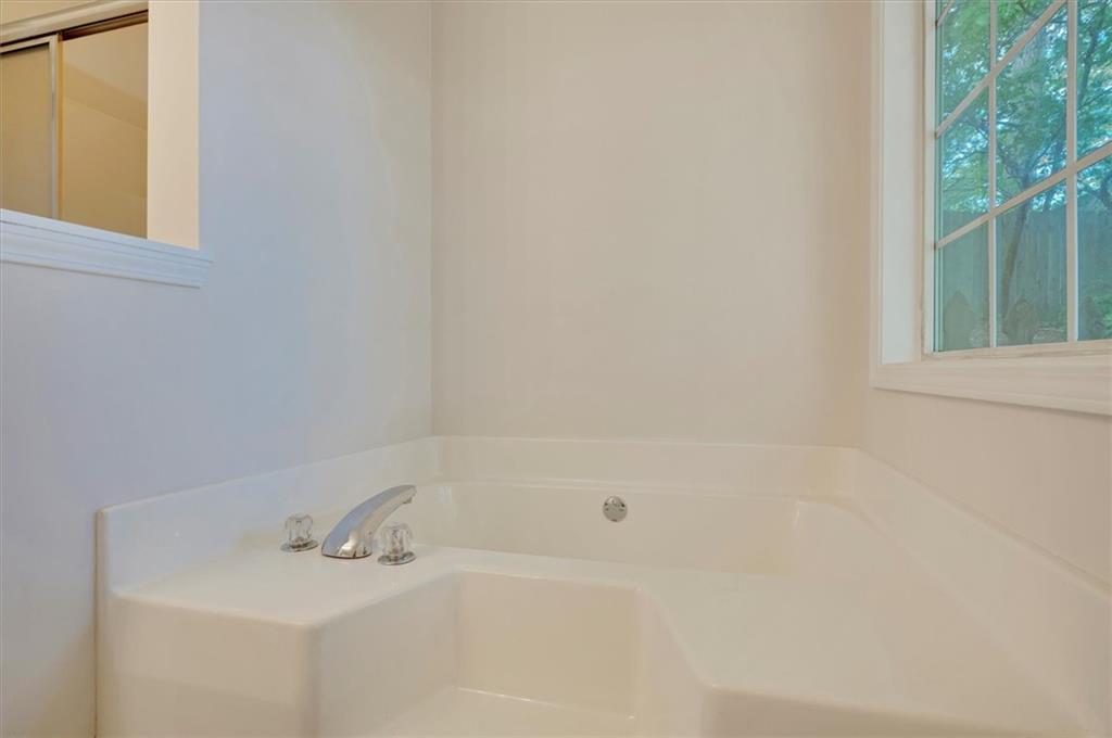 5410 Lenox Park Place, Buford, Georgia image 16