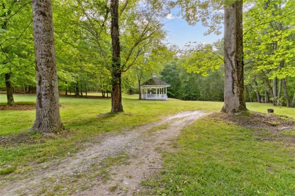 Dacula, Georgia 30019, United States, 4 Bedrooms Bedrooms, ,4 BathroomsBathrooms,Residential,Pending,123950