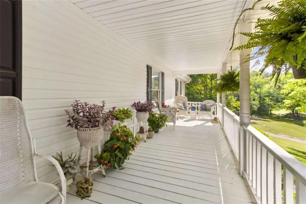 Dacula, Georgia 30019, United States, 4 Bedrooms Bedrooms, ,4 BathroomsBathrooms,Residential,Pending,123950