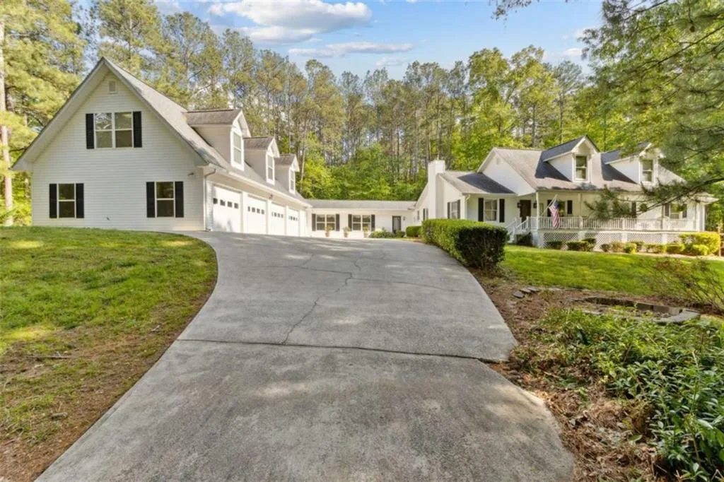 Dacula, Georgia 30019, United States, 4 Bedrooms Bedrooms, ,4 BathroomsBathrooms,Residential,Pending,123950