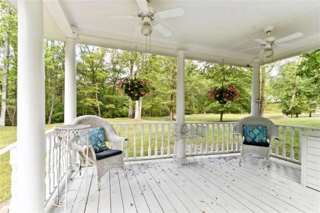 Dacula, Georgia 30019, United States, 4 Bedrooms Bedrooms, ,4 BathroomsBathrooms,Residential,Pending,123950