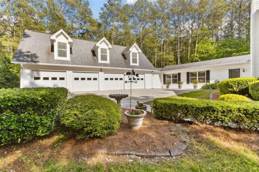 Dacula, Georgia 30019, United States, 4 Bedrooms Bedrooms, ,4 BathroomsBathrooms,Residential,Pending,123950