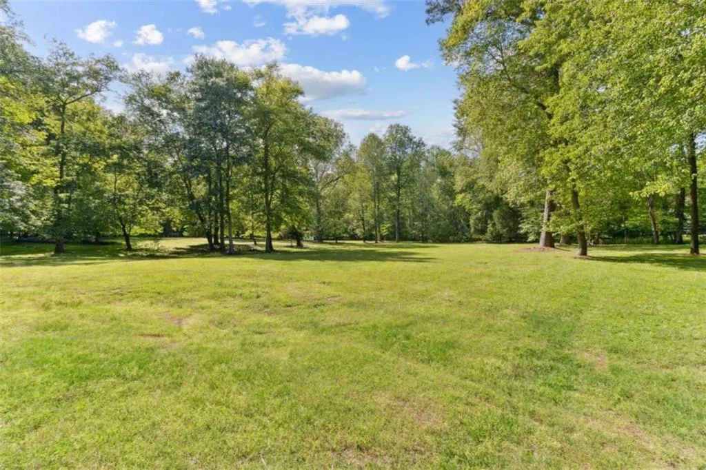 Dacula, Georgia 30019, United States, 4 Bedrooms Bedrooms, ,4 BathroomsBathrooms,Residential,Pending,123950