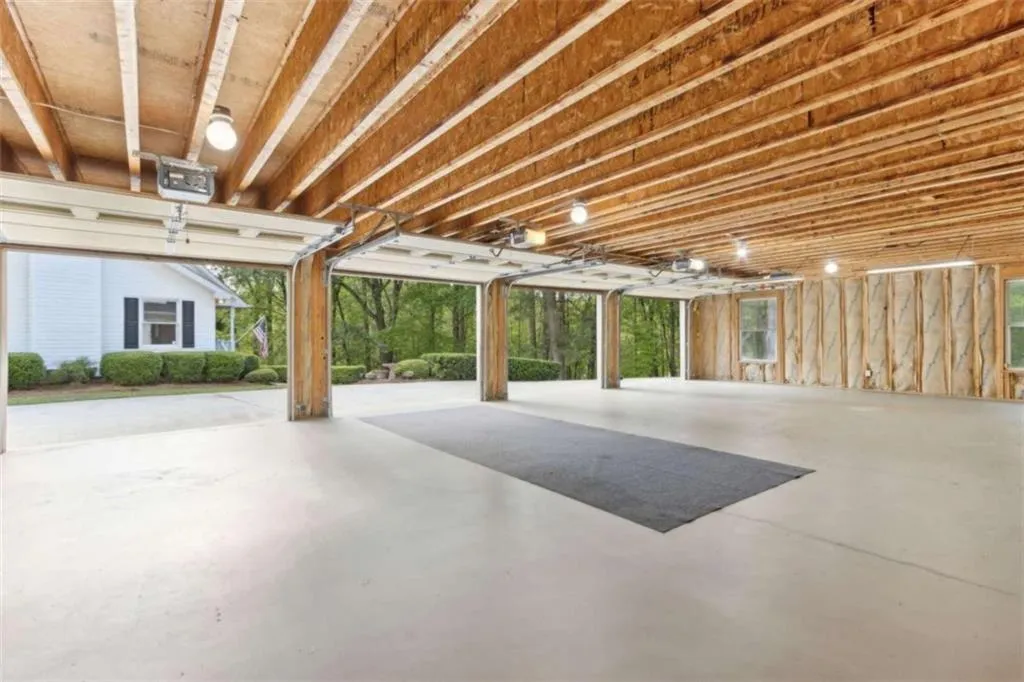 Dacula, Georgia 30019, United States, 4 Bedrooms Bedrooms, ,4 BathroomsBathrooms,Residential,Pending,123950