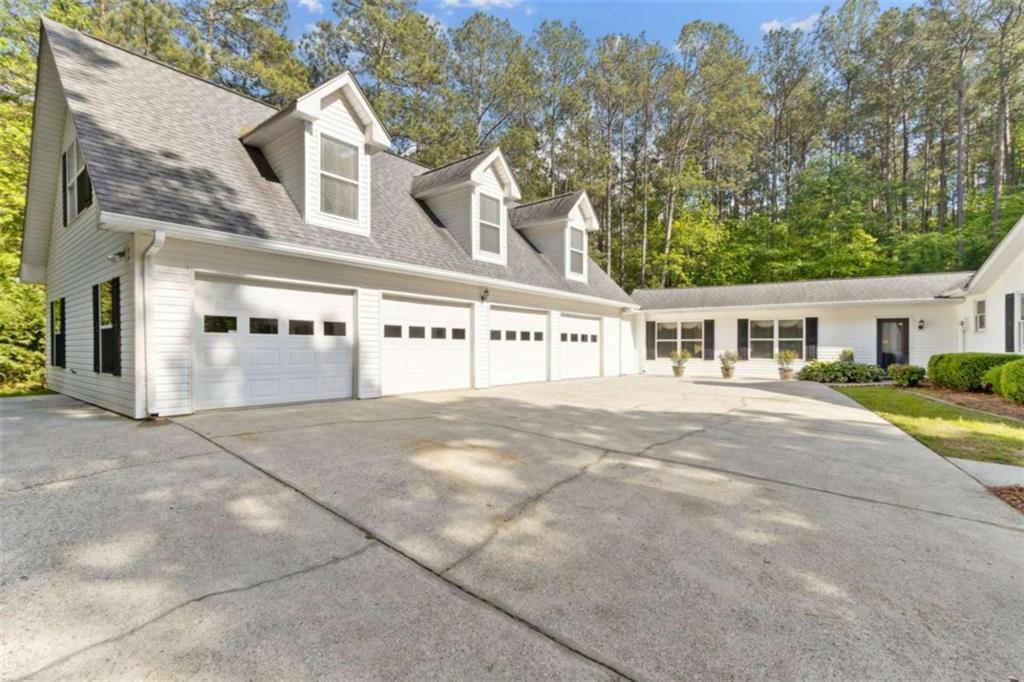 1981 Luke Edwards Road, Dacula, Georgia image 10