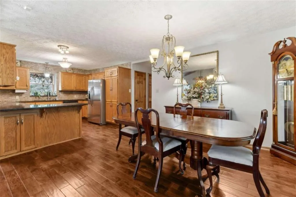 Dacula, Georgia 30019, United States, 4 Bedrooms Bedrooms, ,4 BathroomsBathrooms,Residential,Pending,123950