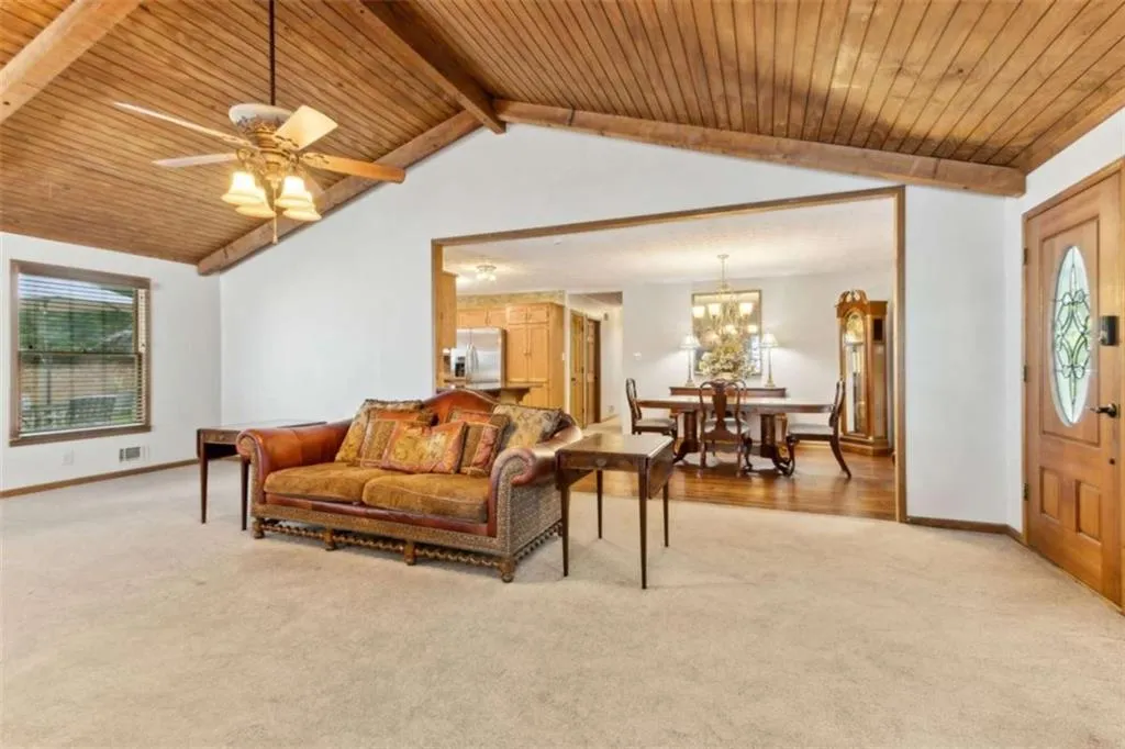 Dacula, Georgia 30019, United States, 4 Bedrooms Bedrooms, ,4 BathroomsBathrooms,Residential,Pending,123950