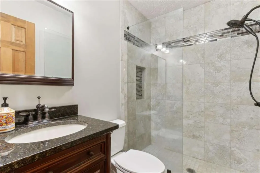 Dacula, Georgia 30019, United States, 4 Bedrooms Bedrooms, ,4 BathroomsBathrooms,Residential,Pending,123950