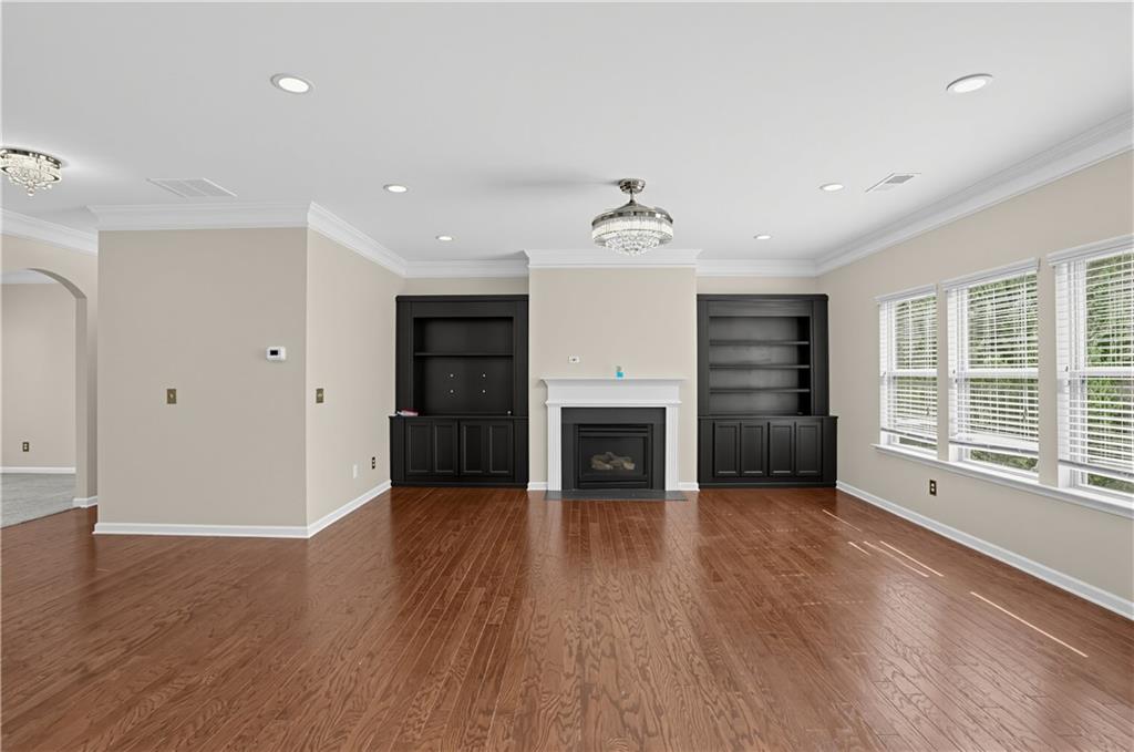 1815 Habersham Villa Drive