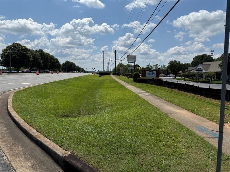 0 Frontier Park Circle NE