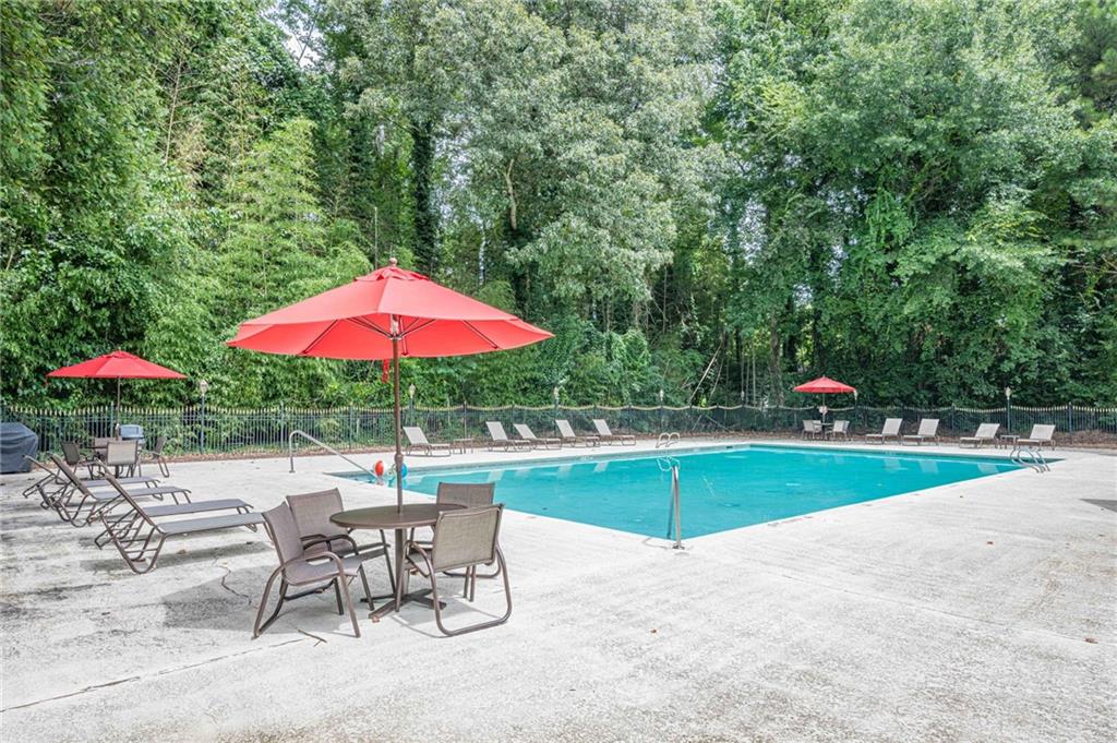 1118 Pine Heights Drive