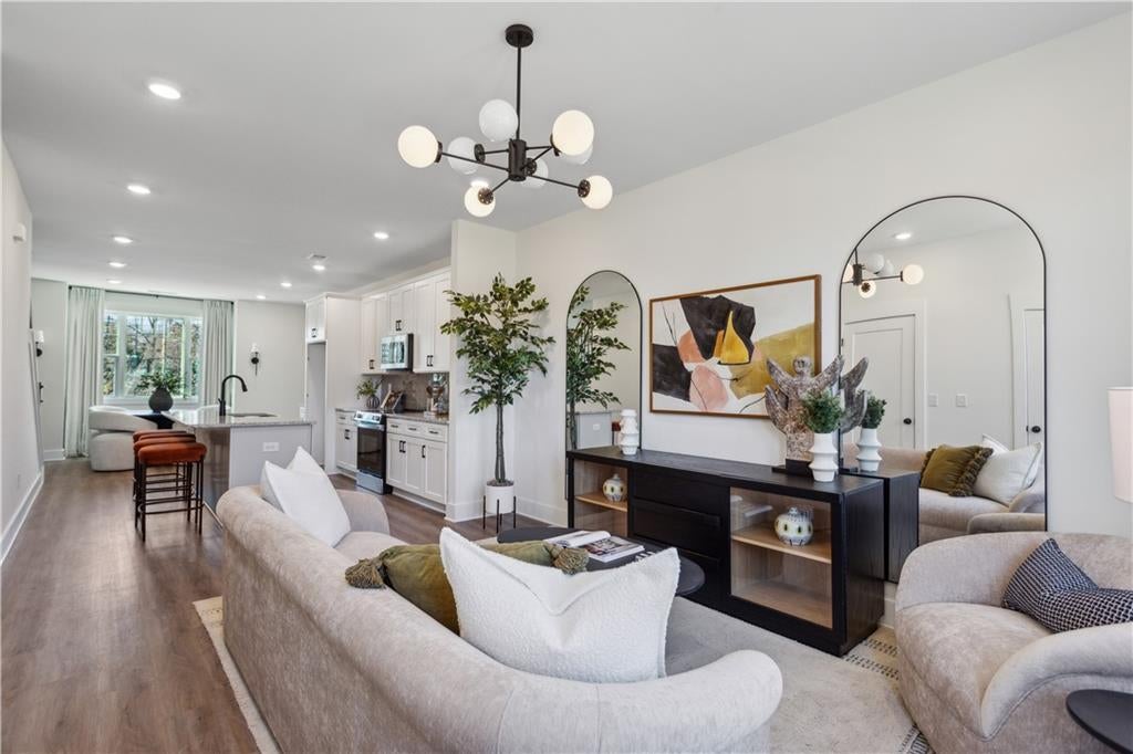205 Mission Way