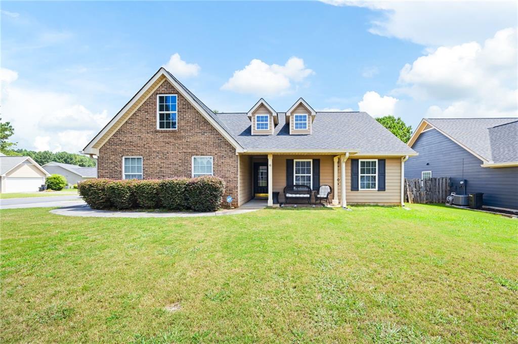 Welcome to this well-maintained 3-bedroom, 2-bath ranch-style home on a spacious corner lot in a quiet, friendly community—just minutes from Berry College, downtown Rome, and the Braves stadium!
This home has been truly loved, and it shows—featuring fresh interior paint, newer carpet, and an open-concept layout that offers a warm and inviting feel. Everything is conveniently located on one level, including the spacious primary suite and two additional bedrooms. The large kitchen flows into a separate dining room, making it perfect for both everyday meals and special gatherings. You'll love the bonus sunroom—ideal for relaxing, reading, or working from home.
Step outside to enjoy a fenced-in backyard, perfect for outdoor enjoyment and privacy. The 2-car garage adds great storage and convenience.
If you're looking for easy, low-maintenance living with thoughtful updates and a fantastic location, this home is a must-see!