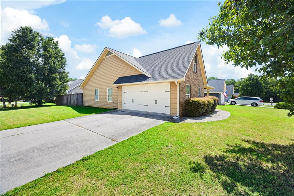 6 Keystone Lane NE