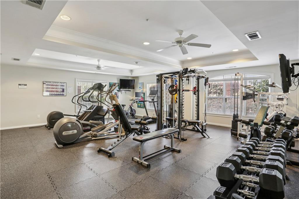 3275 Lenox Road NE 208