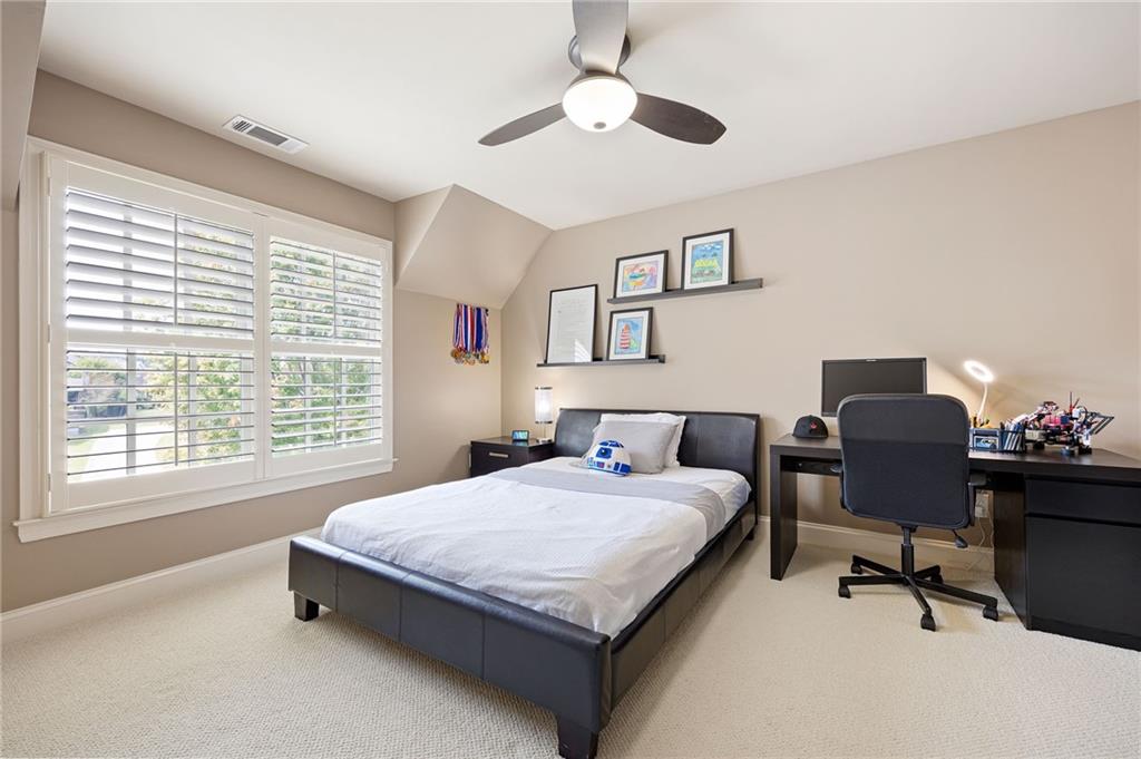 Falkirk Pointe - Residential