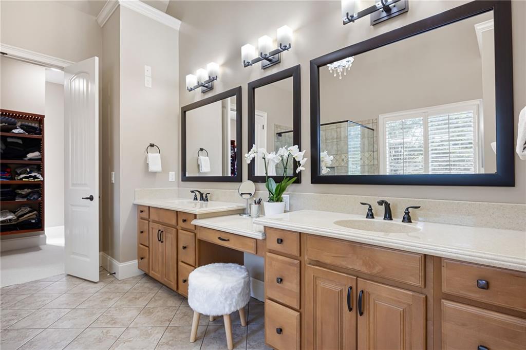 Falkirk Pointe - Residential