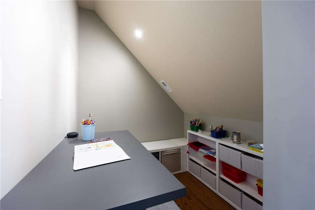 Falkirk Pointe - Residential