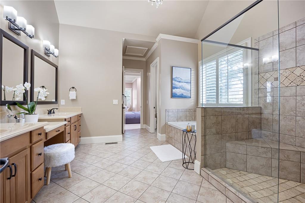 Falkirk Pointe - Residential